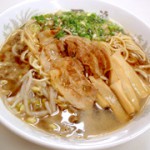 徳島ラーメンの原点「中華そば／500円」