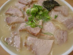 白系ラーメン岡本中華