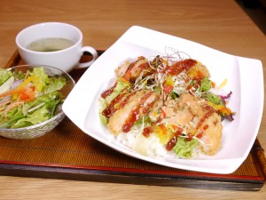 えびカツ丼